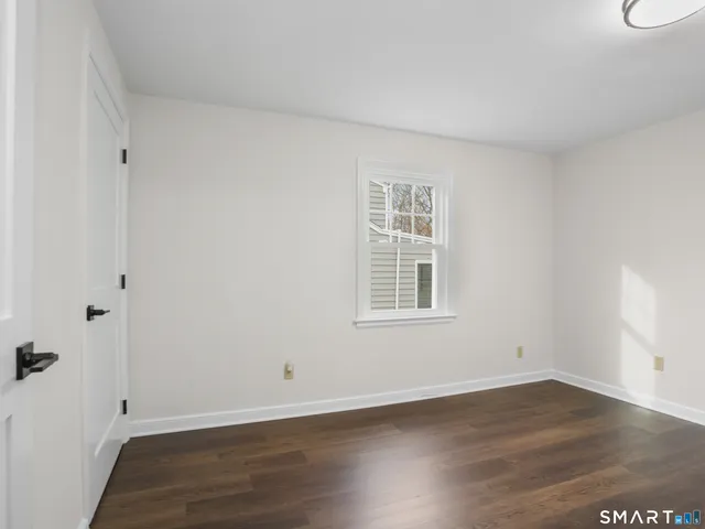 $5,000 | 8 Raleigh Road, Bridgeport, CT 06606