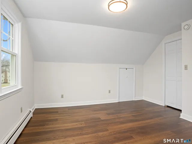 $5,000 | 8 Raleigh Road, Bridgeport, CT 06606