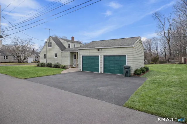 $5,000 | 8 Raleigh Road, Bridgeport, CT 06606