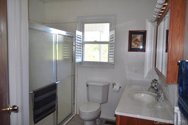 105 Randall Road Marion, NC 28752 - Photo 10 of 23 Gallery Image 10