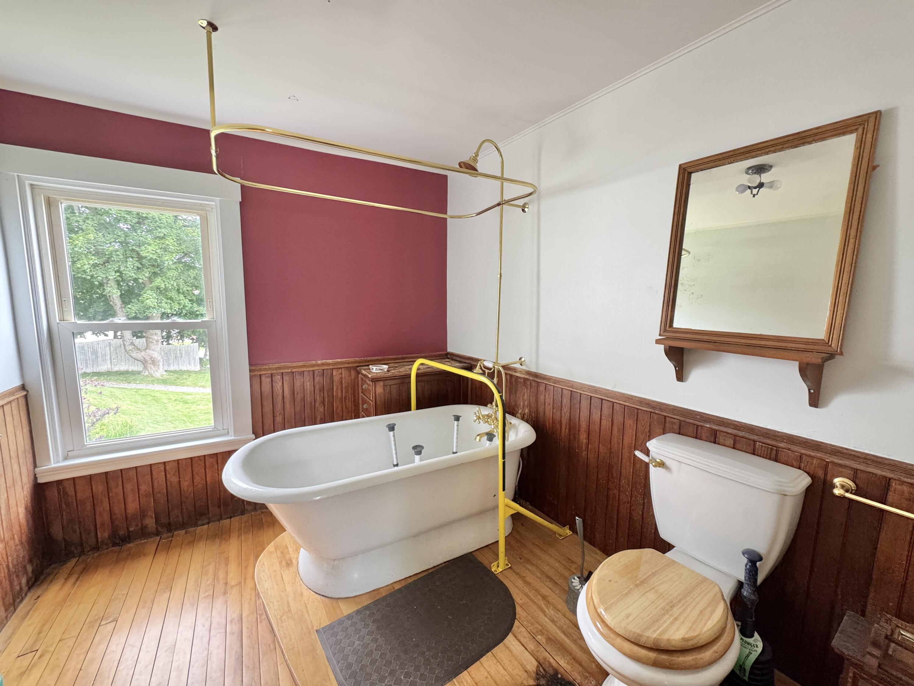 105 Main Street Bucksport, ME 04416 - Photo 27 of 32 20250701_181547770_iOS