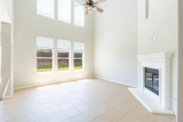 $2,200 | 2012 Meadow View Drive, Princeton, TX 75407