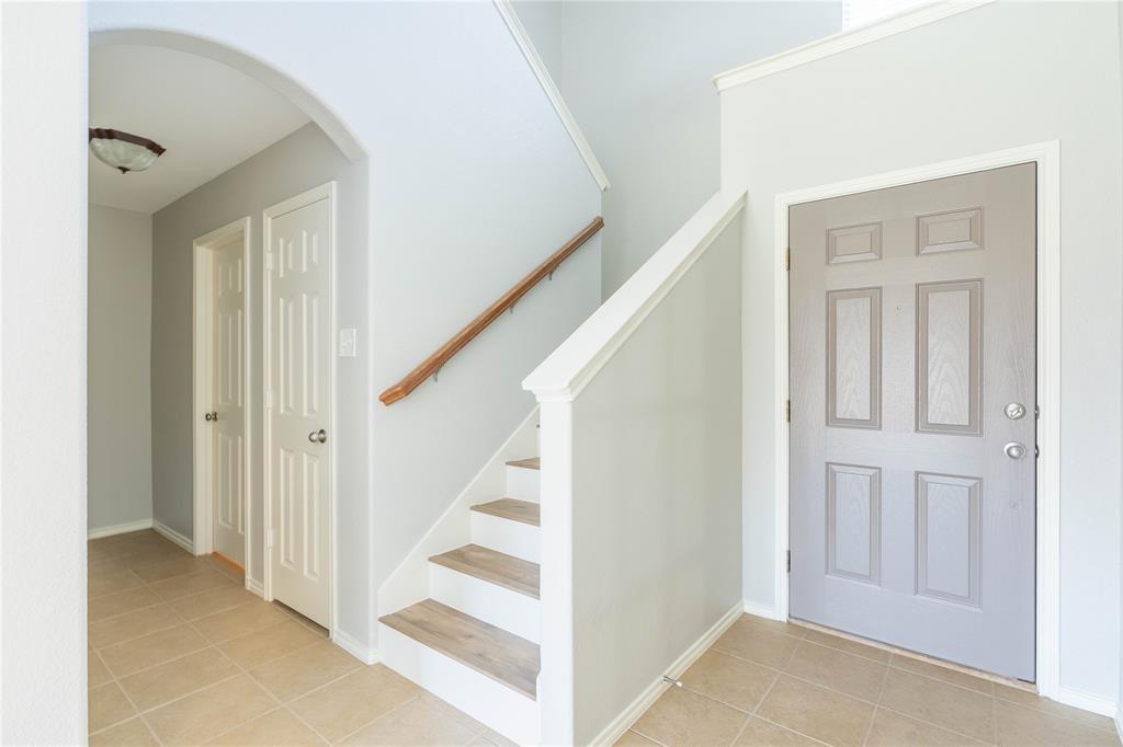 2012 Meadow View Drive Princeton, TX 75407 - Photo 6 of 39