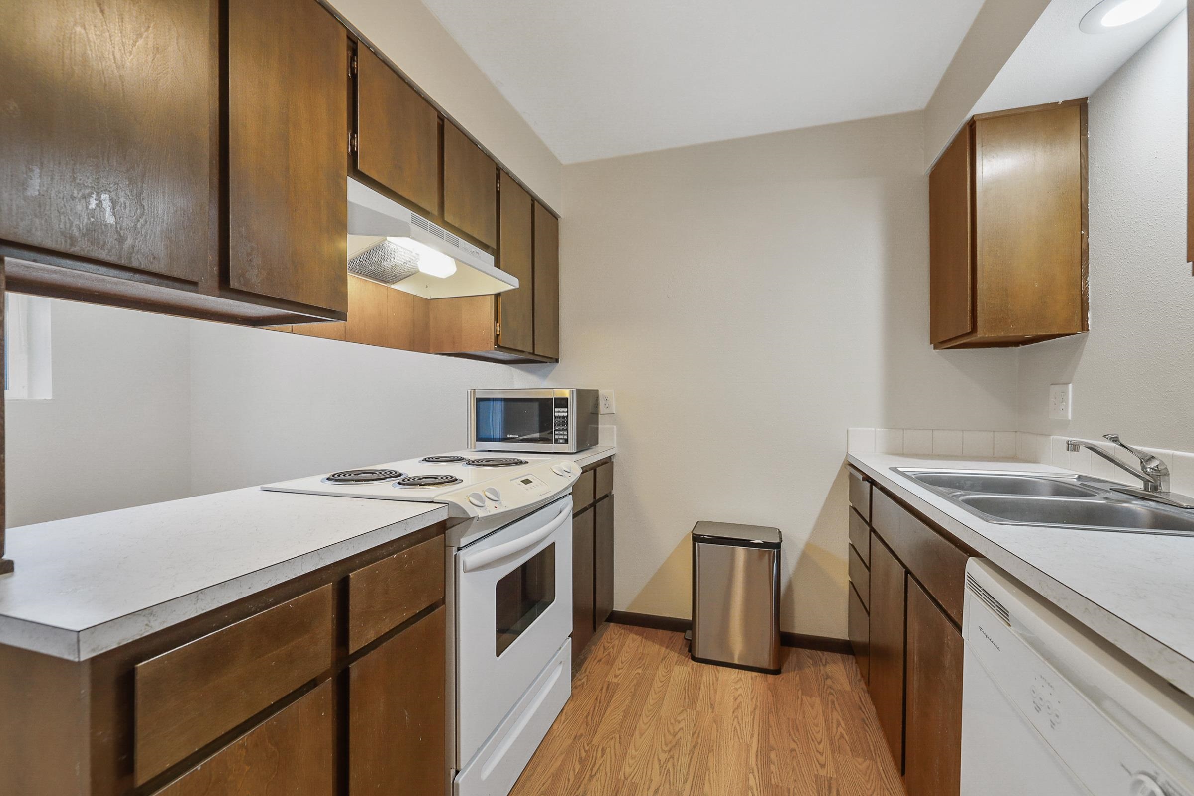 301 North Raymond Road, Unit B Spokane Valley, WA 99206 - Photo 11 of 20 Gallery Image 11