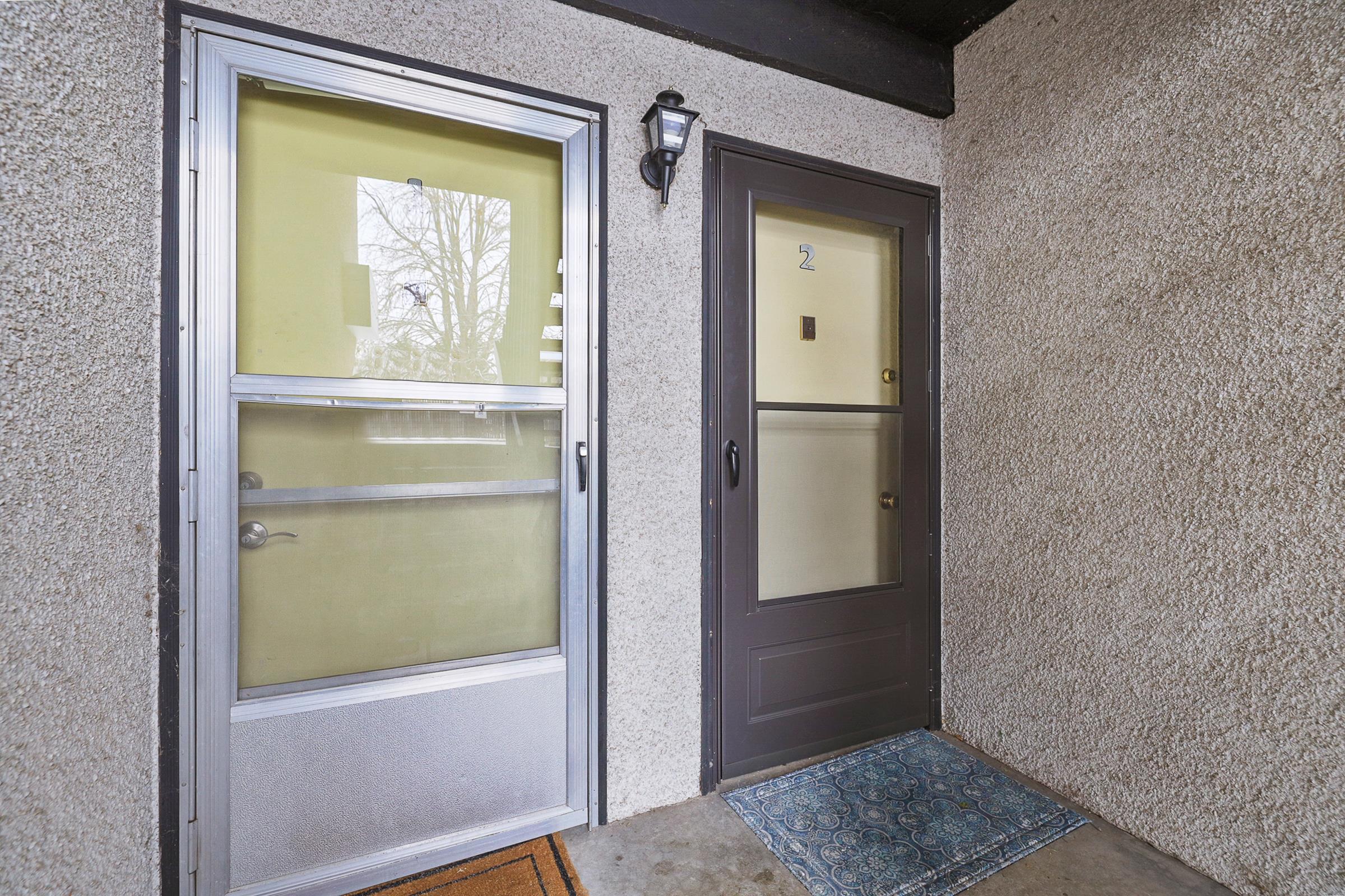 301 North Raymond Road, Unit B Spokane Valley, WA 99206 - Photo 4 of 20 Gallery Image 4
