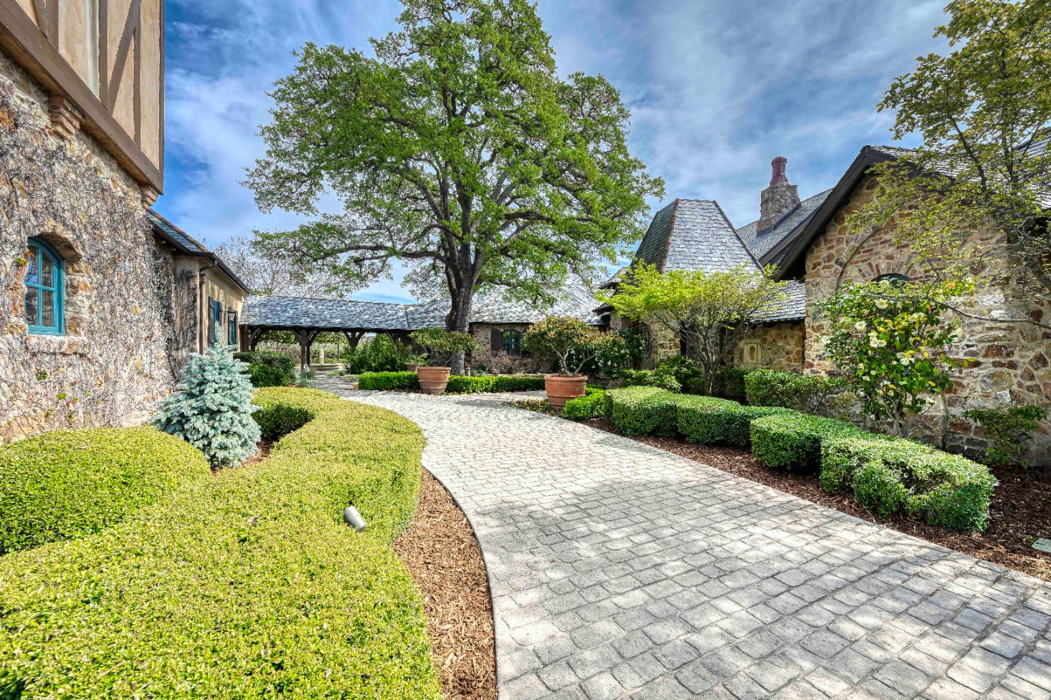 2581 Shirland Tract Road Auburn, CA 95603 - Photo 11 of 61