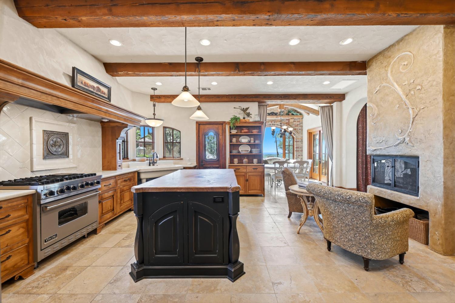 2581 Shirland Tract Road Auburn, CA 95603 - Photo 18 of 61 a kitchen with stainless steel appliances granite countertop a stove and cabinets