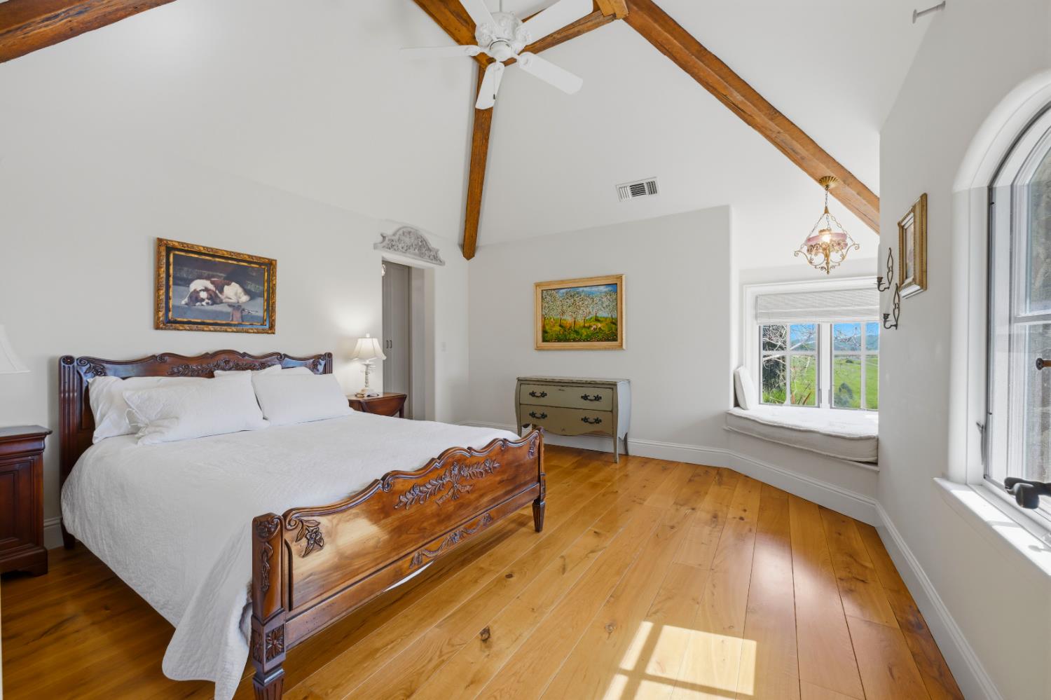 2581 Shirland Tract Road Auburn, CA 95603 - Photo 27 of 61 a bed sitting in a bedroom next to a window