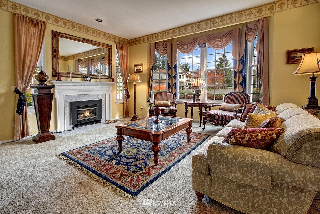 18303 155th Place Southeast Renton, WA 98058 - Photo 2 of 25 Gallery Image 2