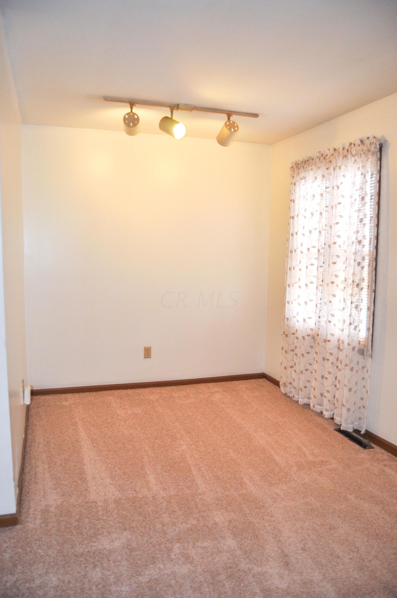 3600 Wyncote Road Columbus, OH 43232 - Photo 7 of 42 Gallery Image 7