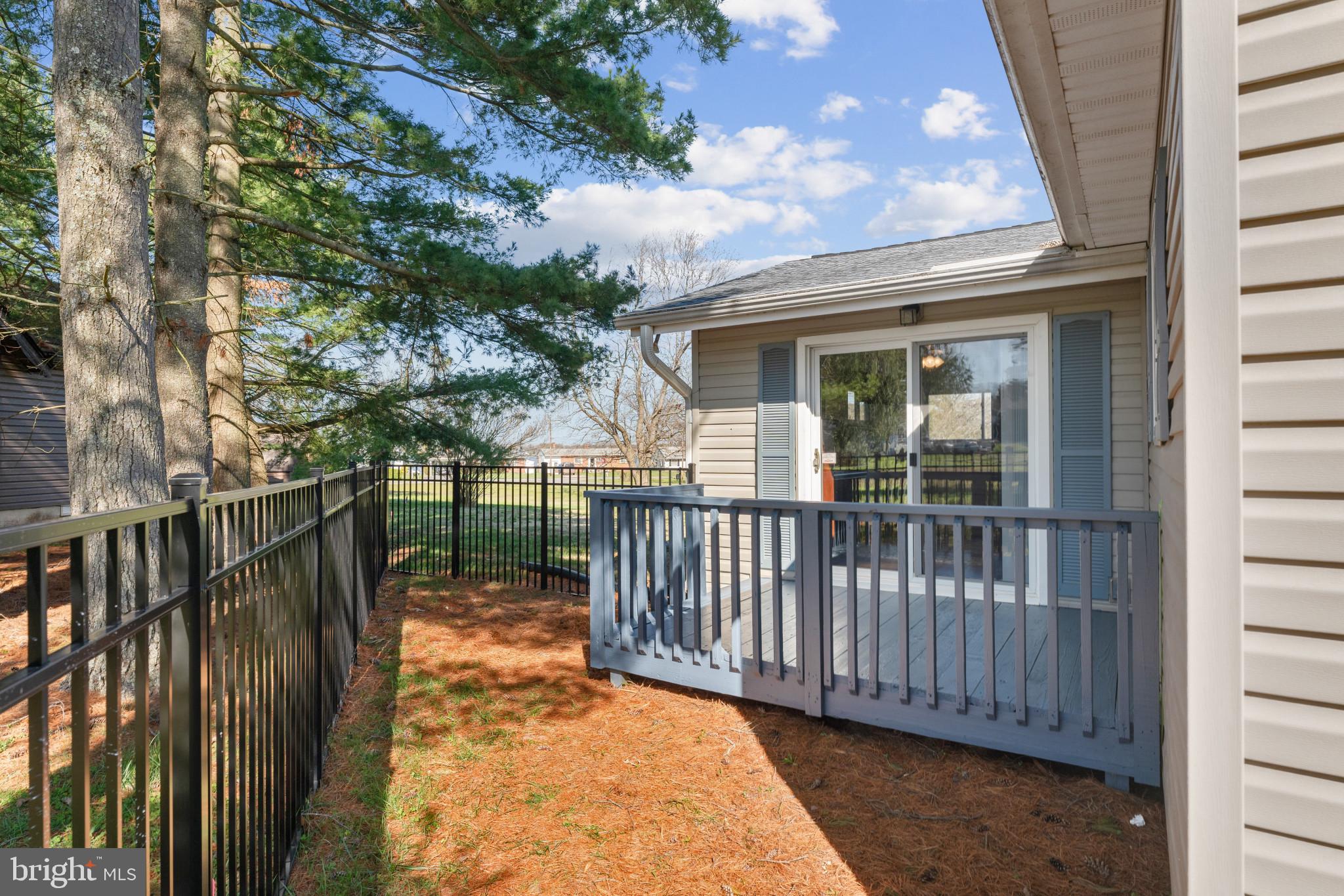 46 Blackwell Road Colonial Beach, VA 22443 - Photo 6 of 62 Gallery Image 6