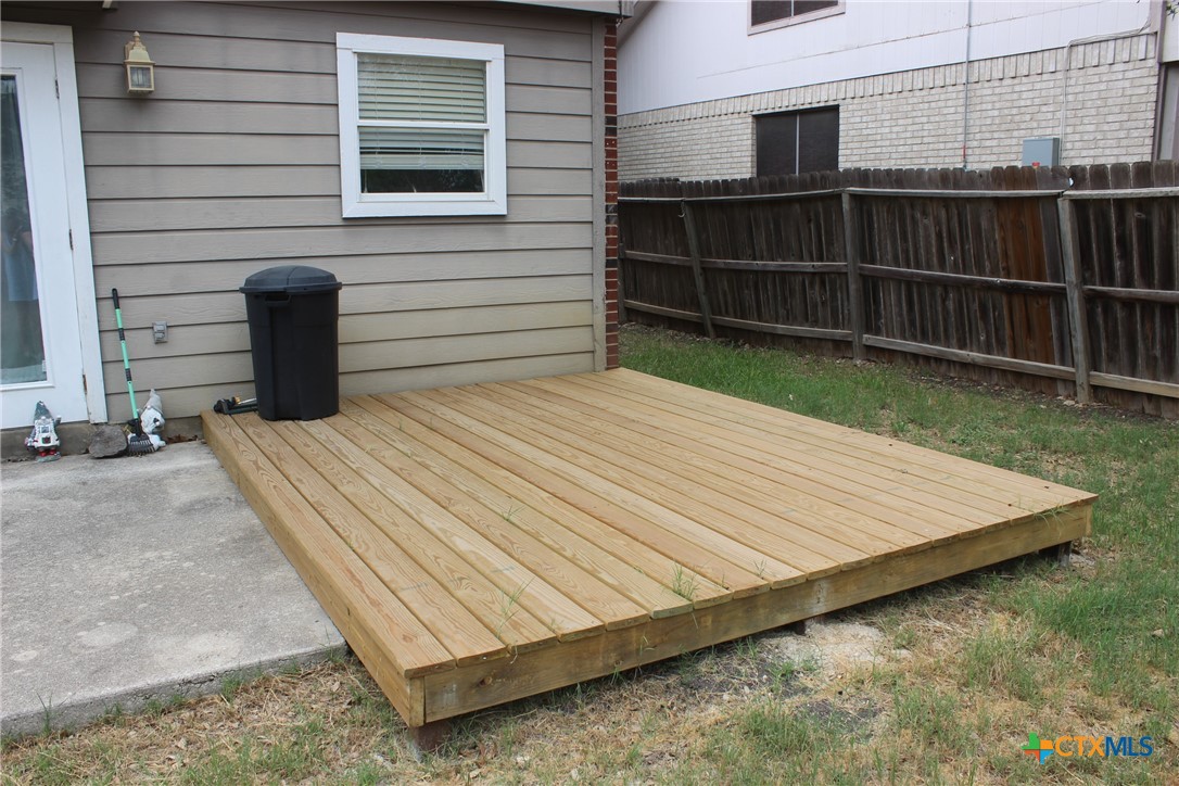 7710 Fallen Pine Converse, TX 78109 - Photo 17 of 19 a view of a backyard with a house