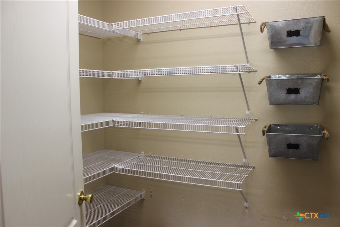 7710 Fallen Pine Converse, TX 78109 - Photo 10 of 19 a view of walk in closet