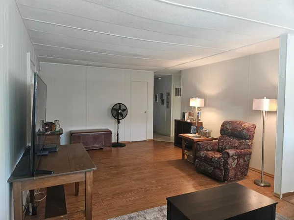 $77,500 | 2621 Prescott Road, Unit 106, Modesto, CA 95350