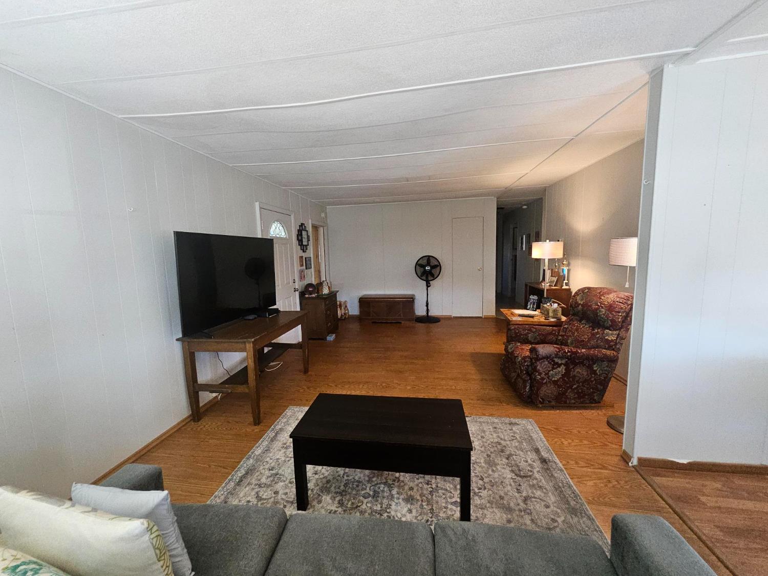 2621 Prescott Road, Unit 6 Modesto, CA 95350 - Photo 9 of 19