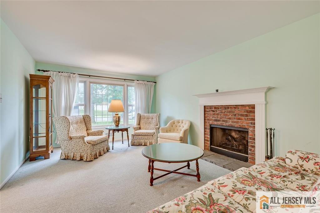 9 Boxwood Road Piscataway, NJ 08854 - Photo 13 of 51 Gallery Image 13