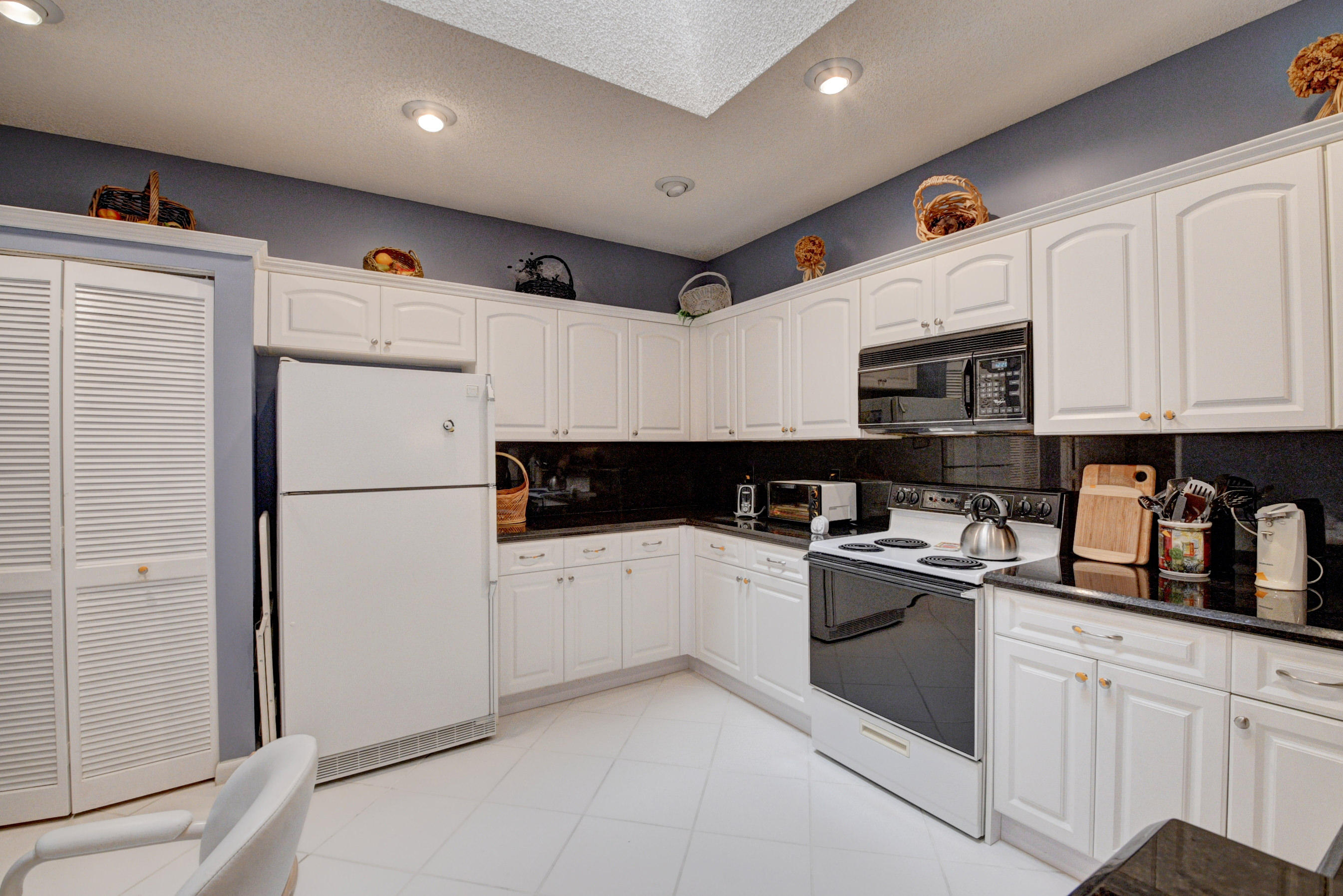 8347 Sunmeadow Lane Boca Raton, FL 33496 - Photo 14 of 36 DSC_5574_5_6_7_8