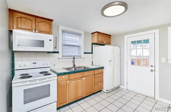 $140,000 | 4831 Gardenville Avenue, St. Louis, MO 63116