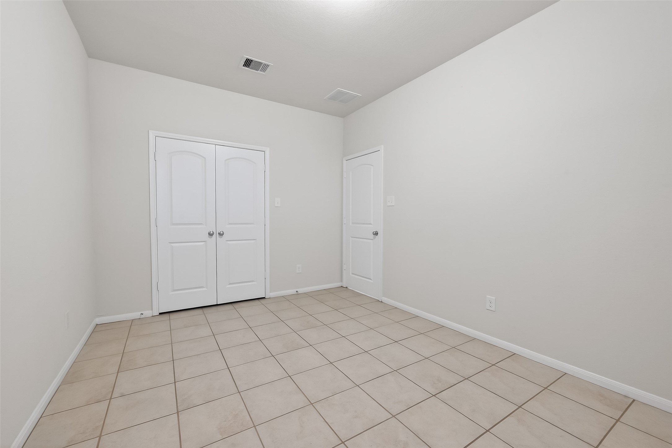 7631 Granite Terrace Lane Houston, TX 77083 - Photo 31 of 46 a view of an empty room