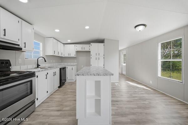 3247 New Hope Road Hertford, NC 27944 - Photo 6 of 28 Kitchen with island