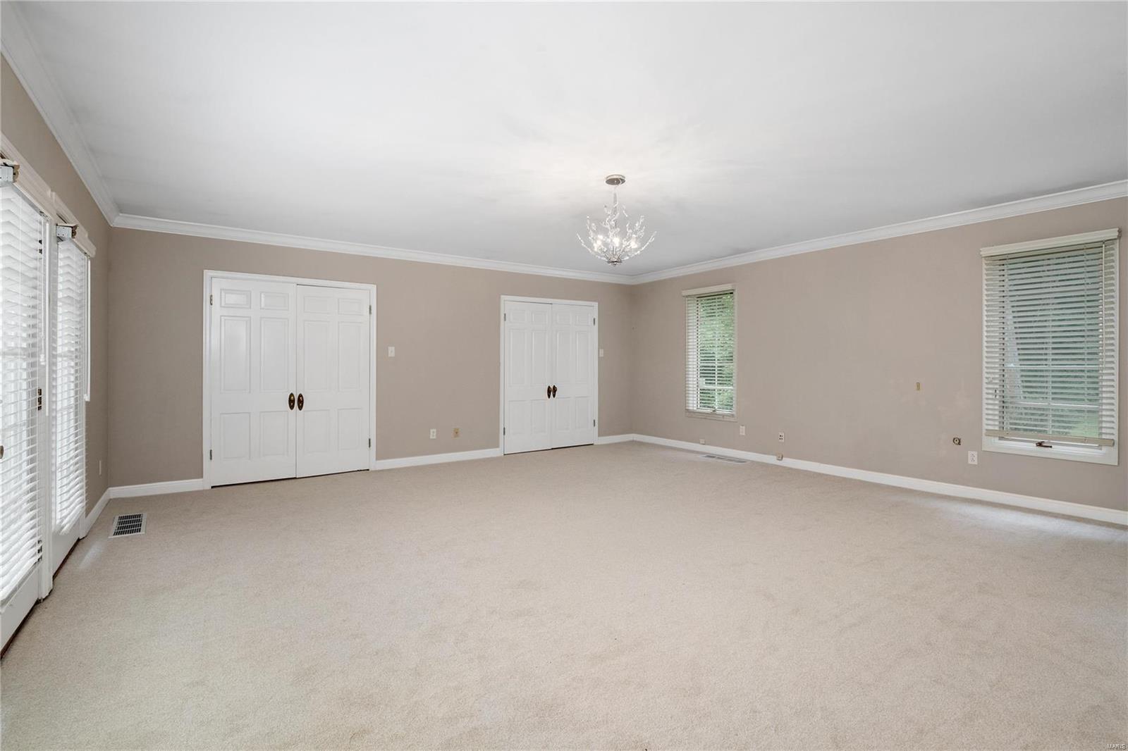 9140 Ladue Road Ladue, MO 63124 - Photo 21 of 37 Gallery Image 21