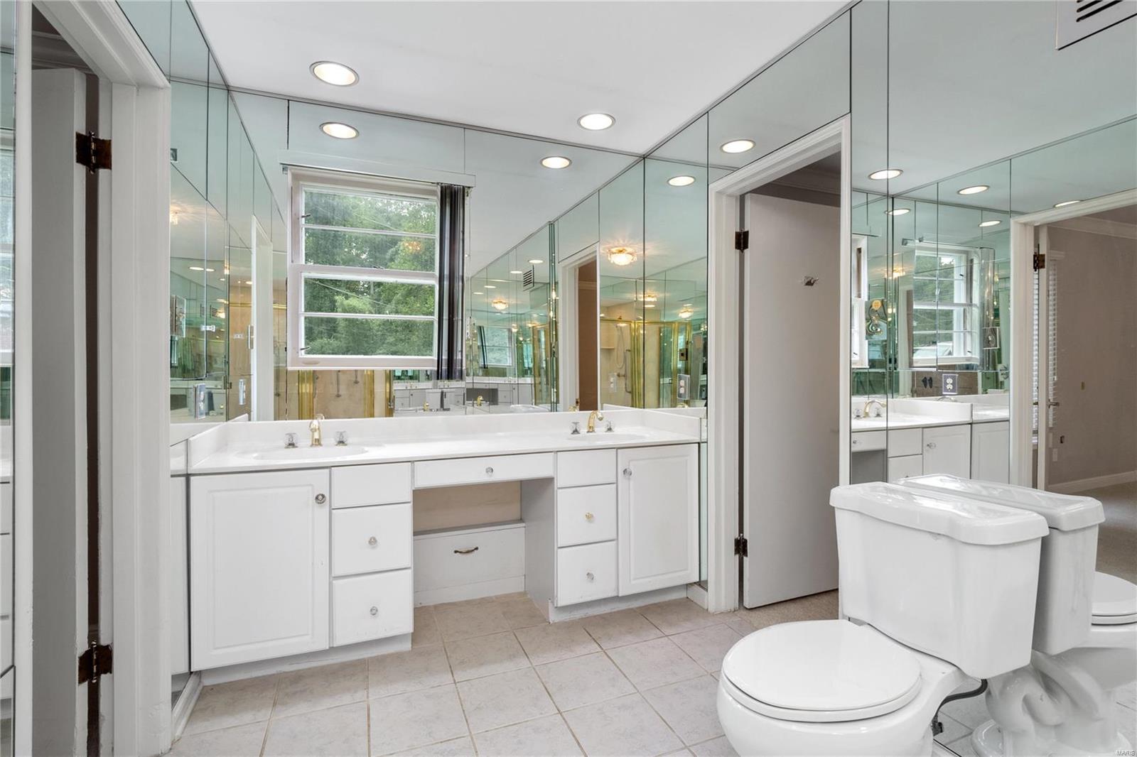 9140 Ladue Road Ladue, MO 63124 - Photo 24 of 37 Gallery Image 24