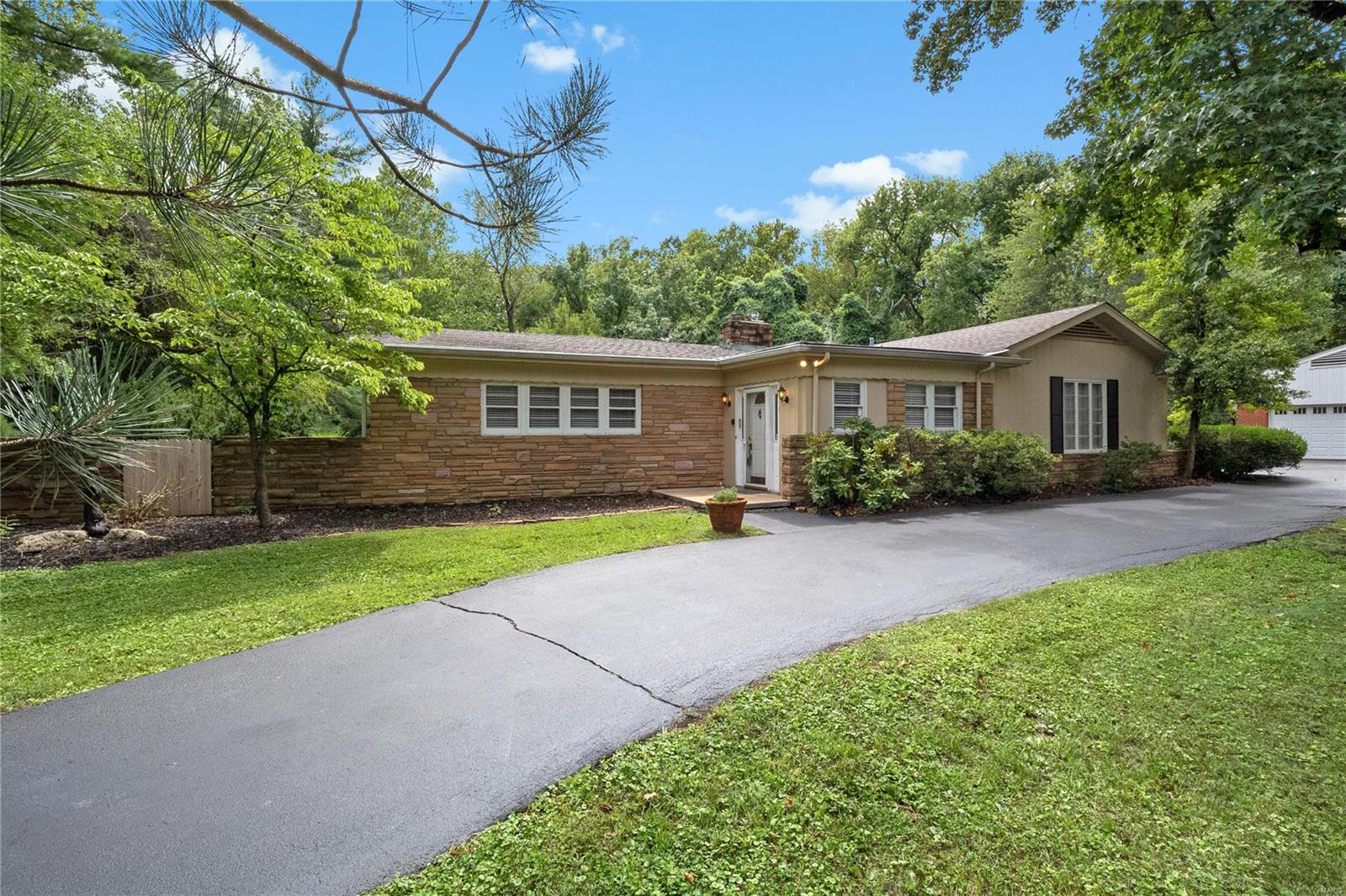 9140 Ladue Road Ladue, MO 63124 - Photo 37 of 37 Gallery Image 37