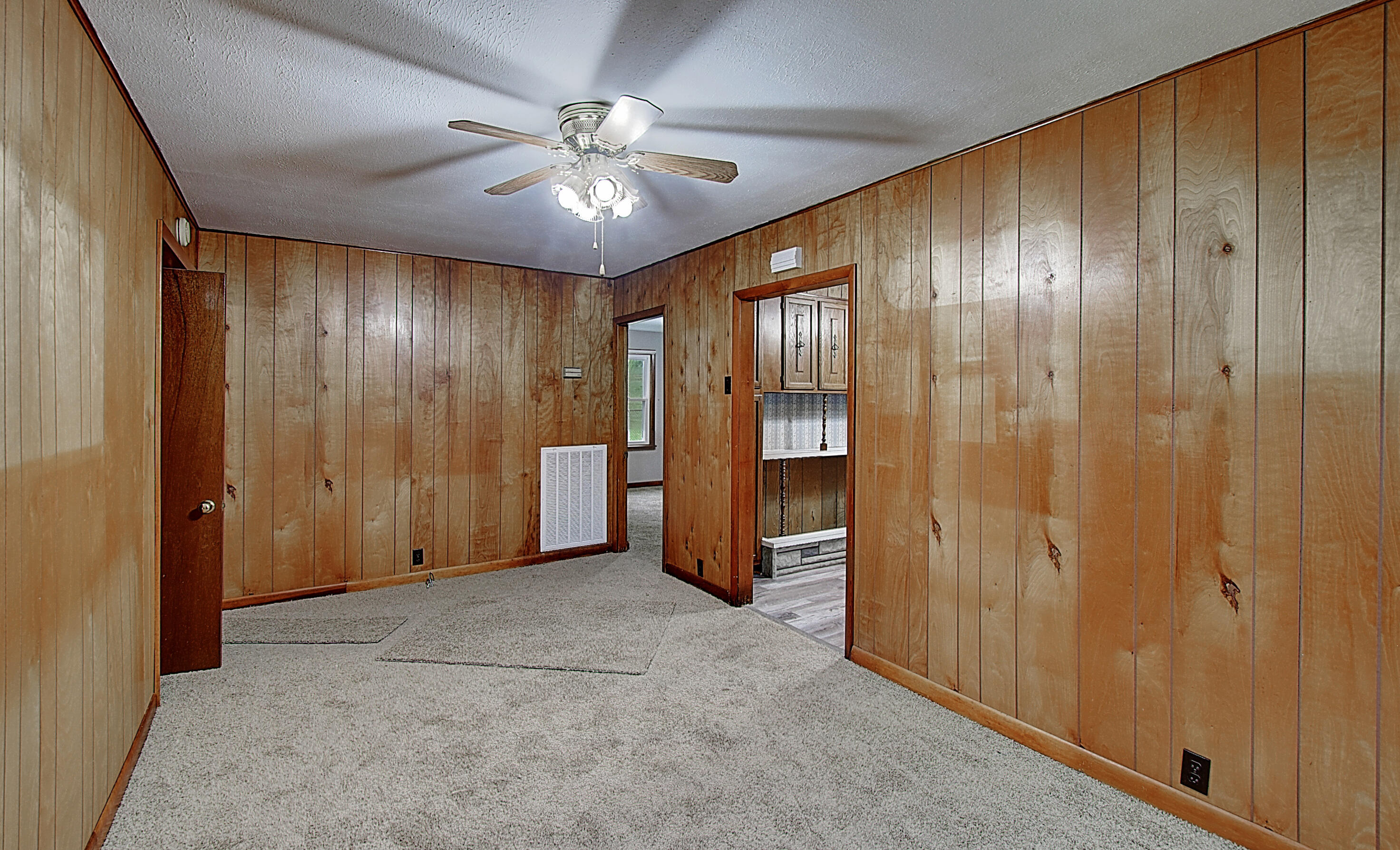 1401 Mill Creek Road Kingsport, TN 37664 - Photo 16 of 24 DSC_0283And8more_1