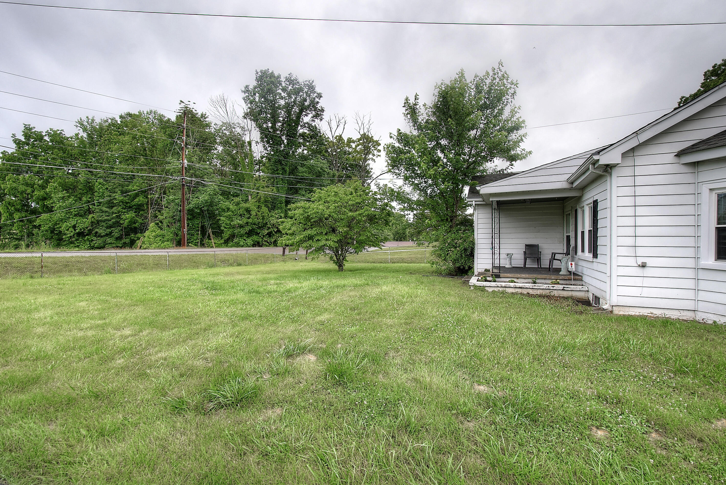 1401 Mill Creek Road Kingsport, TN 37664 - Photo 3 of 24 DSC_0043_4_5_6_7_8