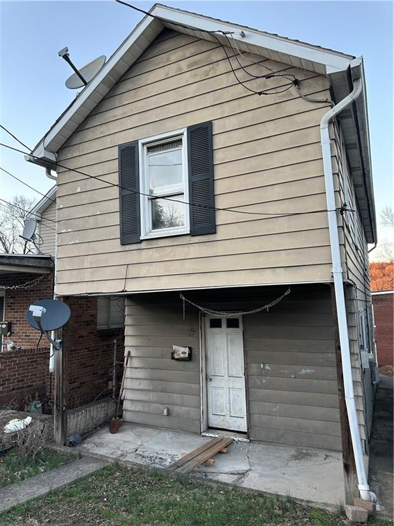 448 Wisconsin Street Monongahela, PA 15063 - Photo 2 of 9