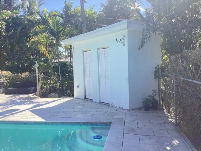 $1,999,000 | 170 Northwest 105th Street, Miami Shores, FL 33150