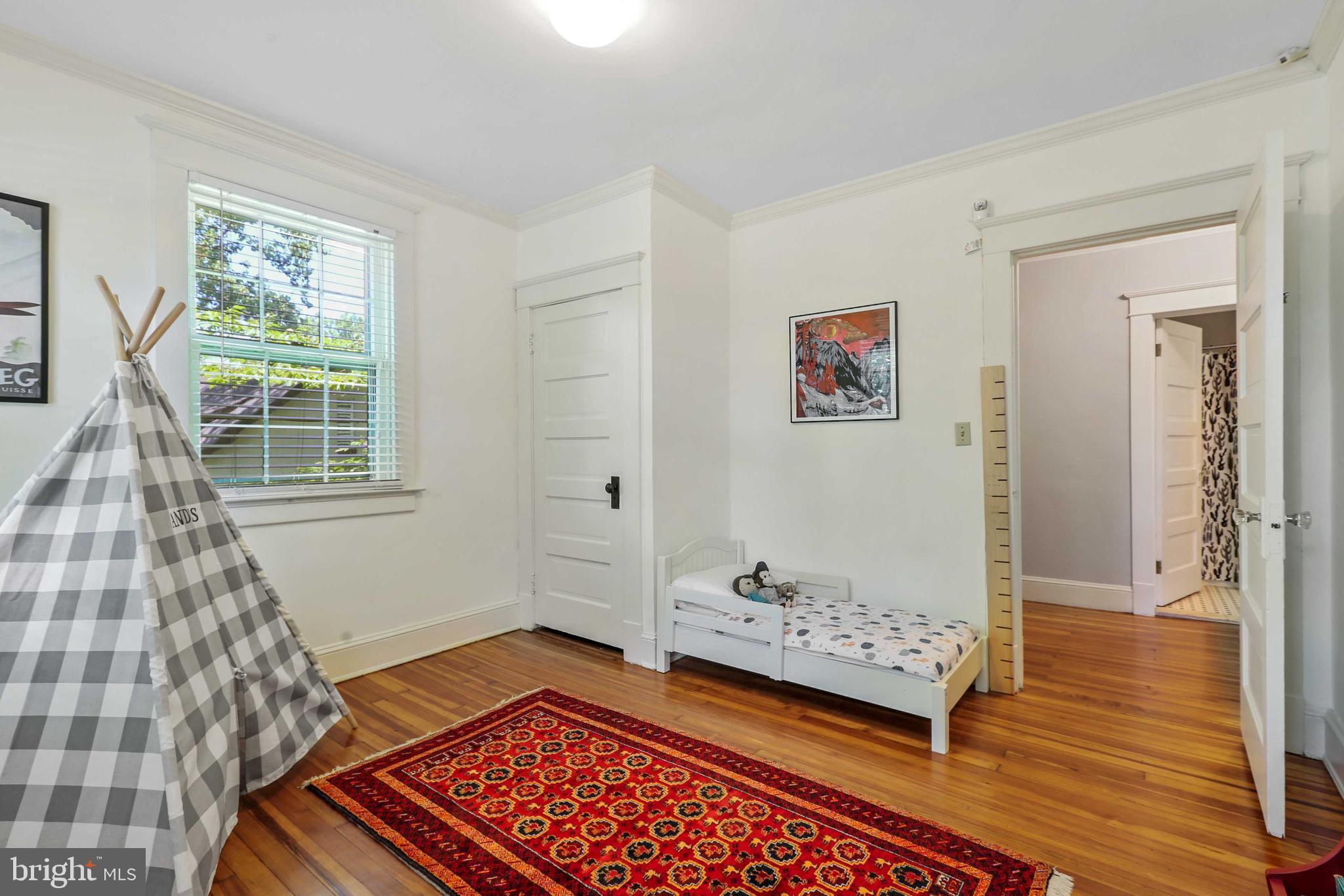 5705 Chilham Road Baltimore, MD 21209 - Photo 29 of 49 Bedroom 2