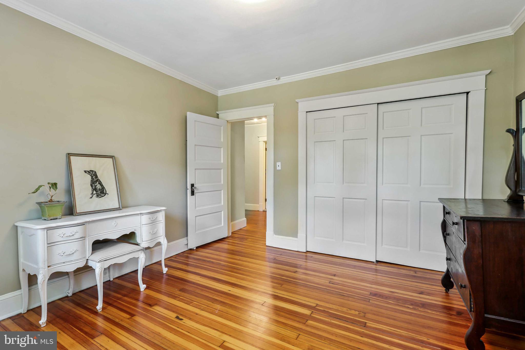 5705 Chilham Road Baltimore, MD 21209 - Photo 31 of 49 Bedroom 3