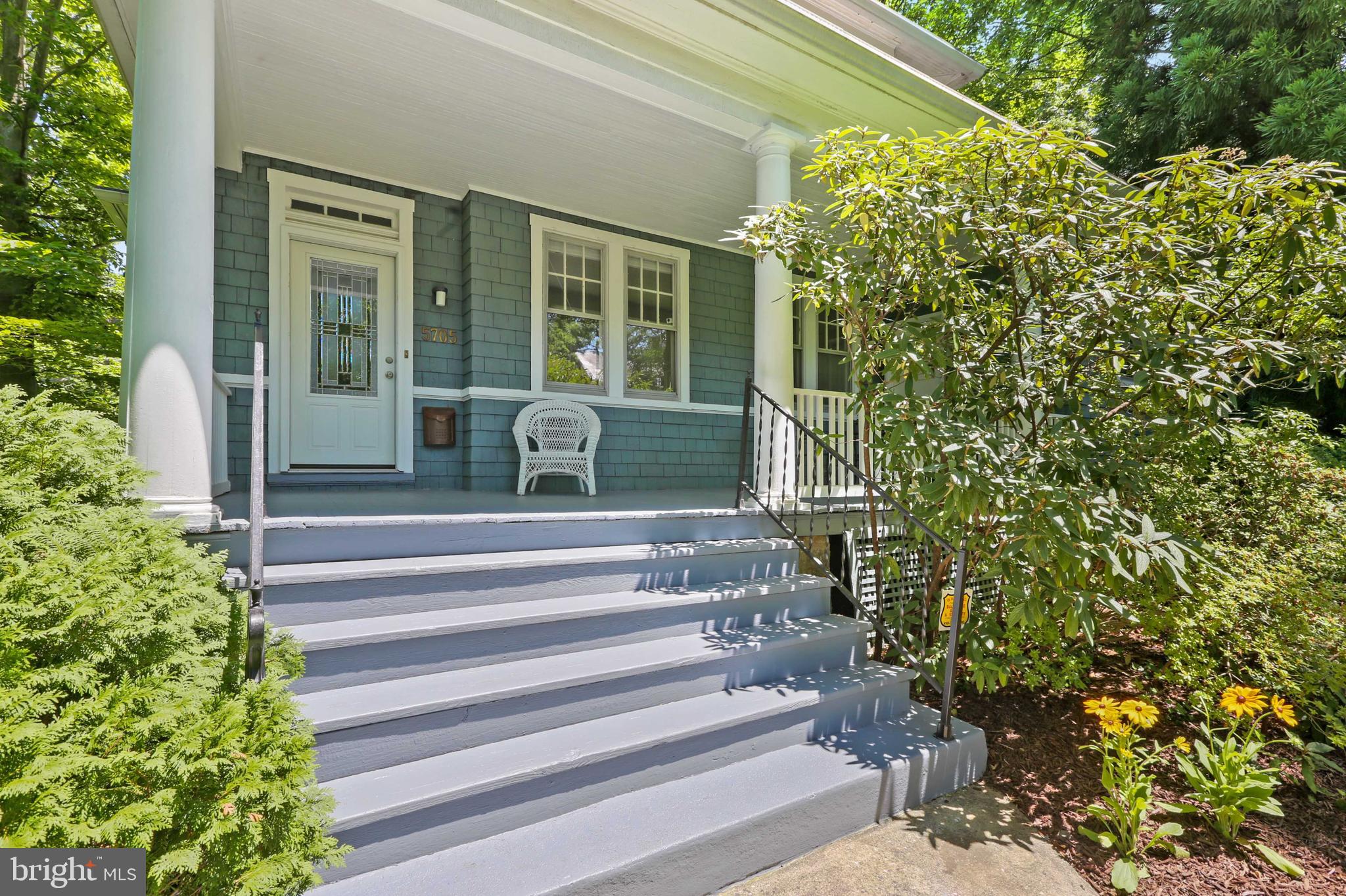 5705 Chilham Road Baltimore, MD 21209 - Photo 4 of 49 Front Porch