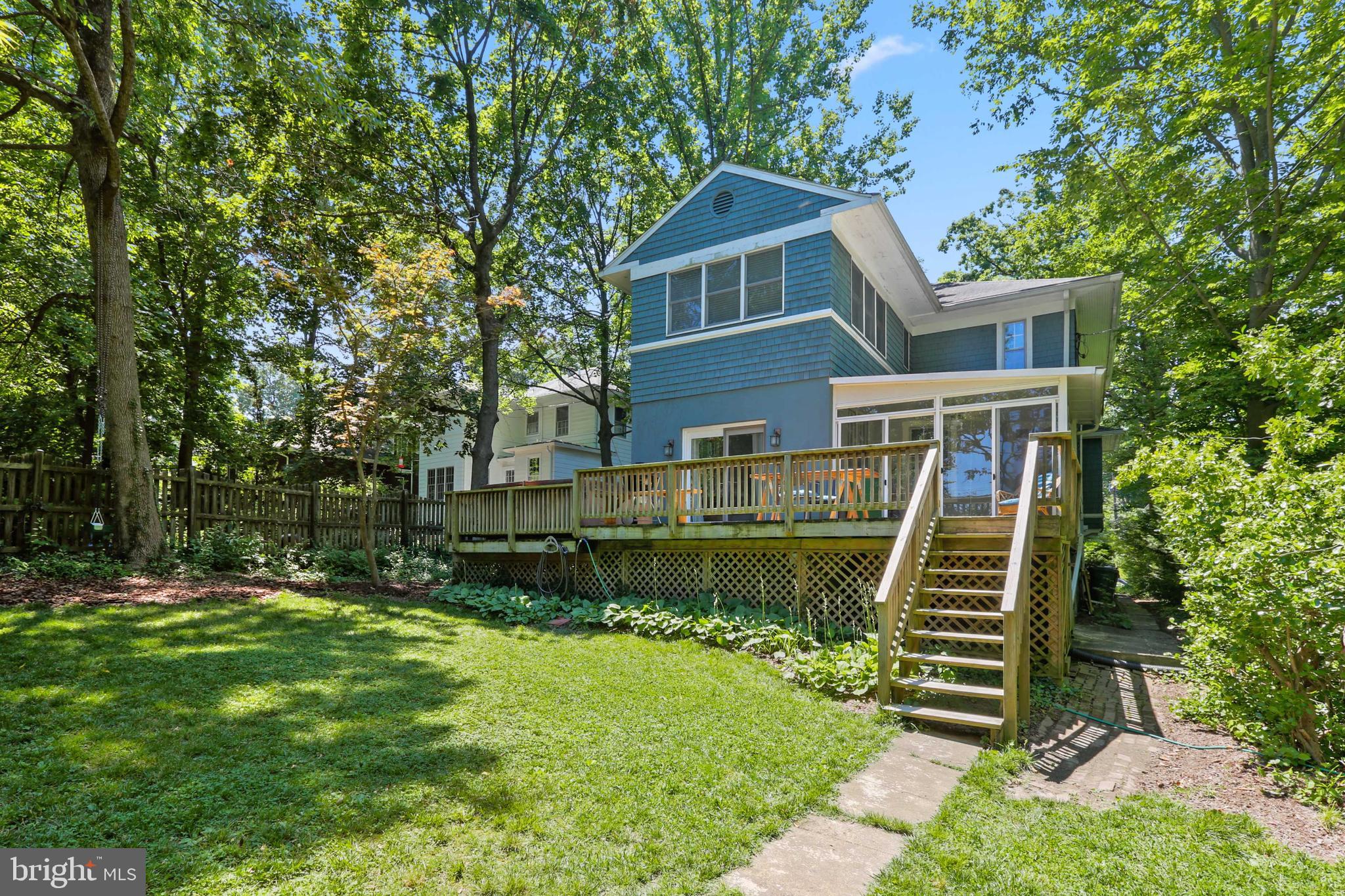 5705 Chilham Road Baltimore, MD 21209 - Photo 44 of 49 Back yard