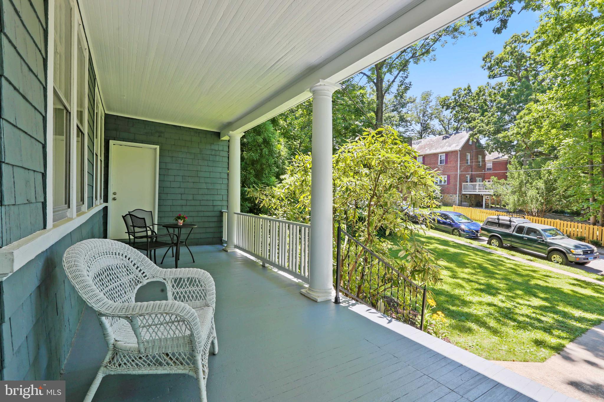 5705 Chilham Road Baltimore, MD 21209 - Photo 6 of 49 Front Porch