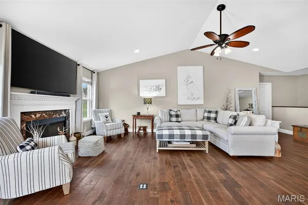$400,000 | 38 Wisdom Court, Lake St. Louis, MO 63367