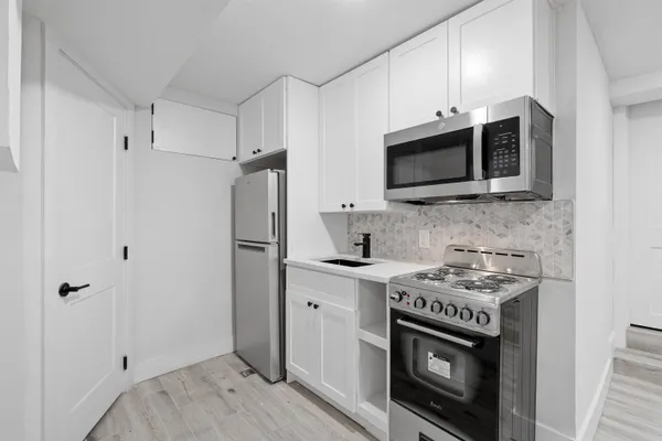 $889,000 | 545 Palisade Avenue, Unit 1, Jersey City, NJ 07307