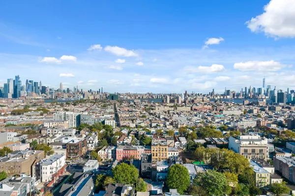 $889,000 | 545 Palisade Avenue, Unit 1, Jersey City, NJ 07307