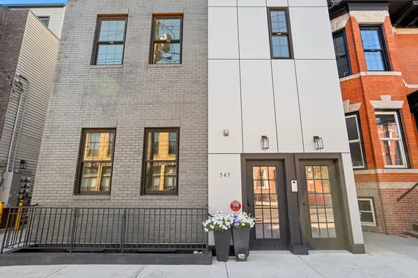 $889,000 | 545 Palisade Avenue, Unit 1, Jersey City, NJ 07307
