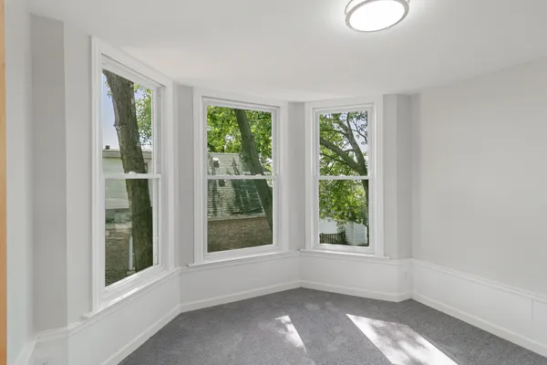 $449,700 | 9412 South Homan Avenue, Evergreen Park, IL 60805