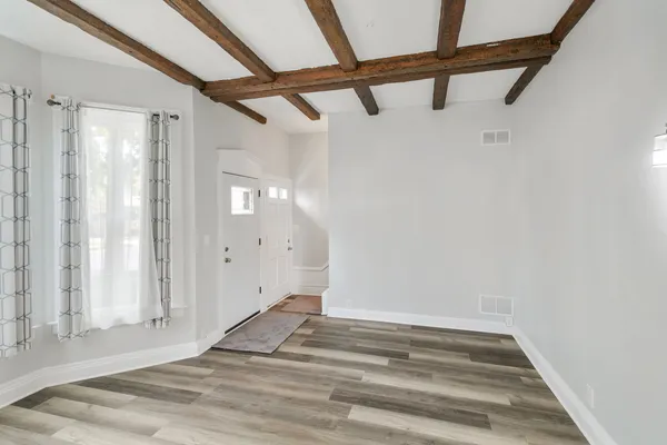$449,700 | 9412 South Homan Avenue, Evergreen Park, IL 60805