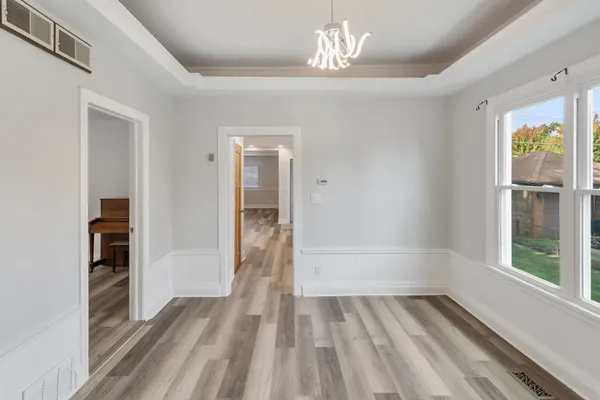 $449,700 | 9412 South Homan Avenue, Evergreen Park, IL 60805
