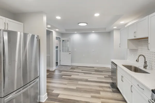 $449,700 | 9412 South Homan Avenue, Evergreen Park, IL 60805