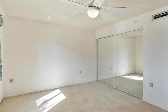 $425,000 | 901 Seafarer Circle, Unit 201, Jupiter, FL 33477