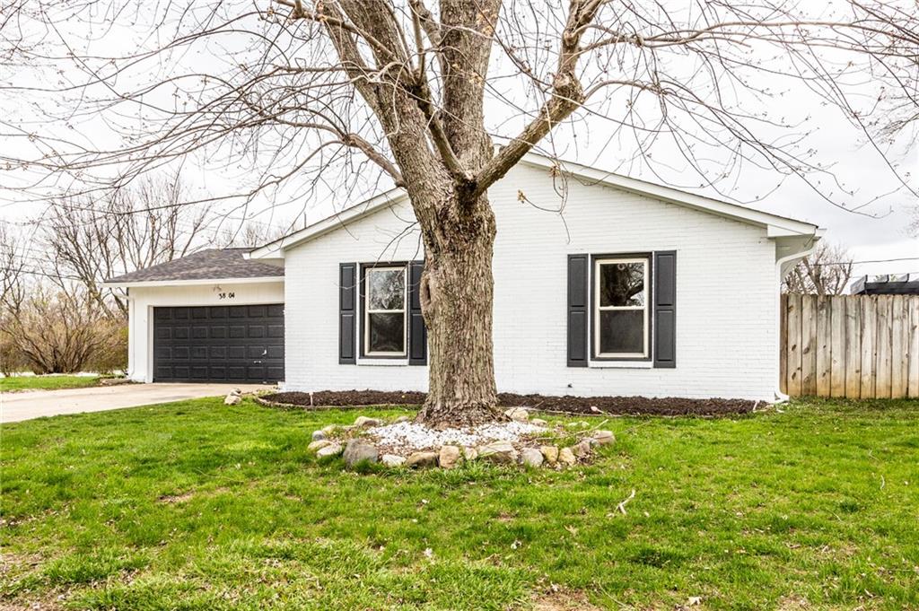 3804 East Stop 10 Road Indianapolis, IN 46237 - Photo 2 of 28 Gallery Image 2