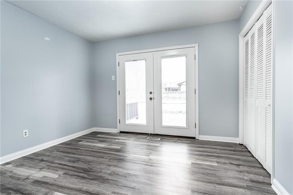 3804 East Stop 10 Road Indianapolis, IN 46237 - Photo 21 of 28 Gallery Image 21