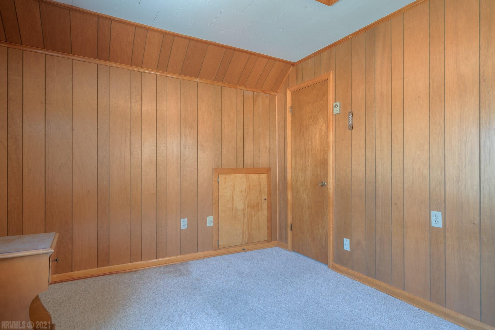 851 Giles Road Blacksburg, VA 24060 - Photo 33 of 48 Gallery Image 33