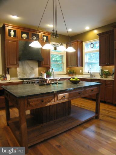 1011 Ridge Road Pylesville, MD 21132 - Photo 3 of 30 Wonderful Cooks Kitchen