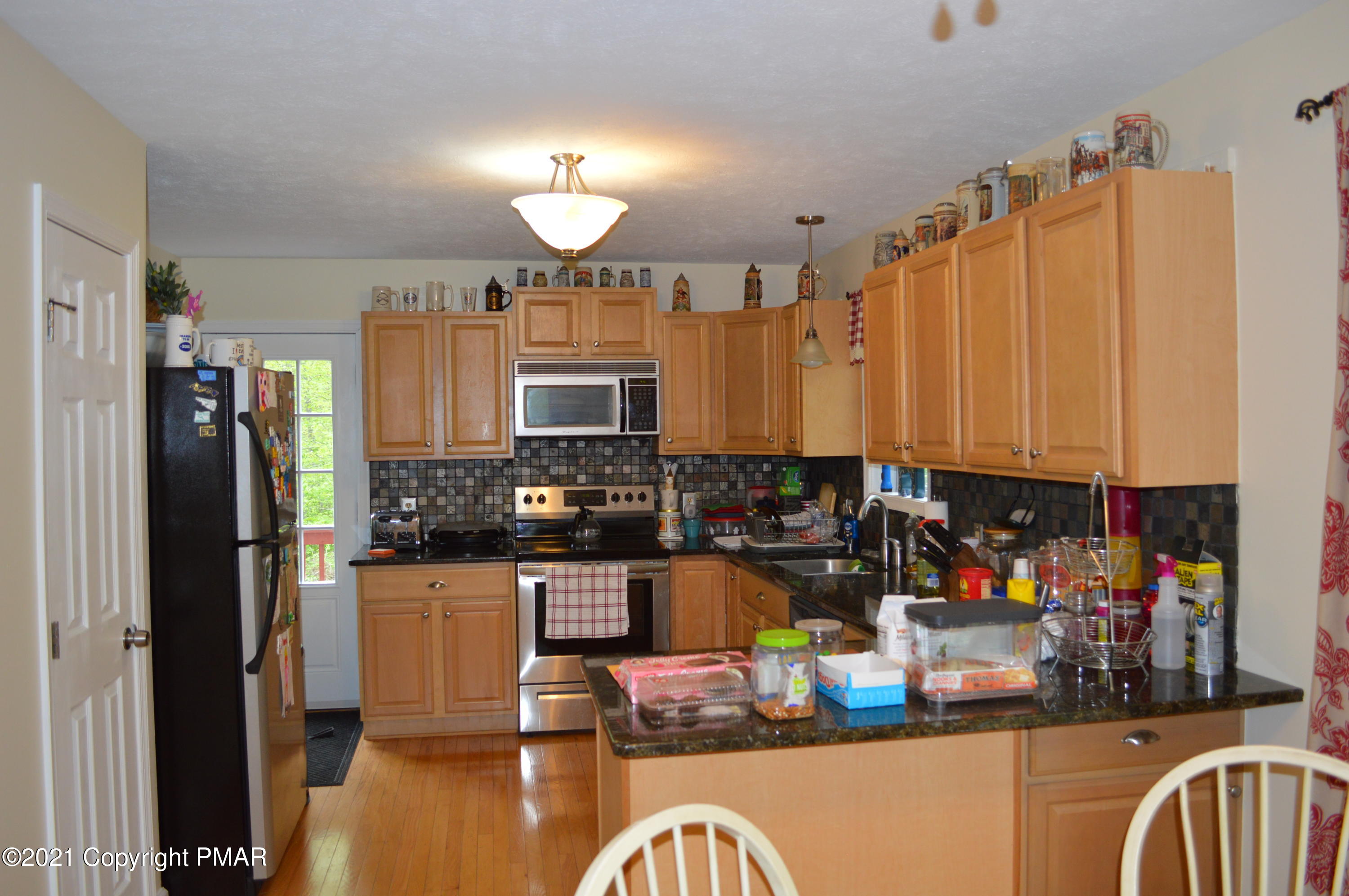 429 Timber Hill Road Henryville, PA 18332 - Photo 5 of 23 Kitchen